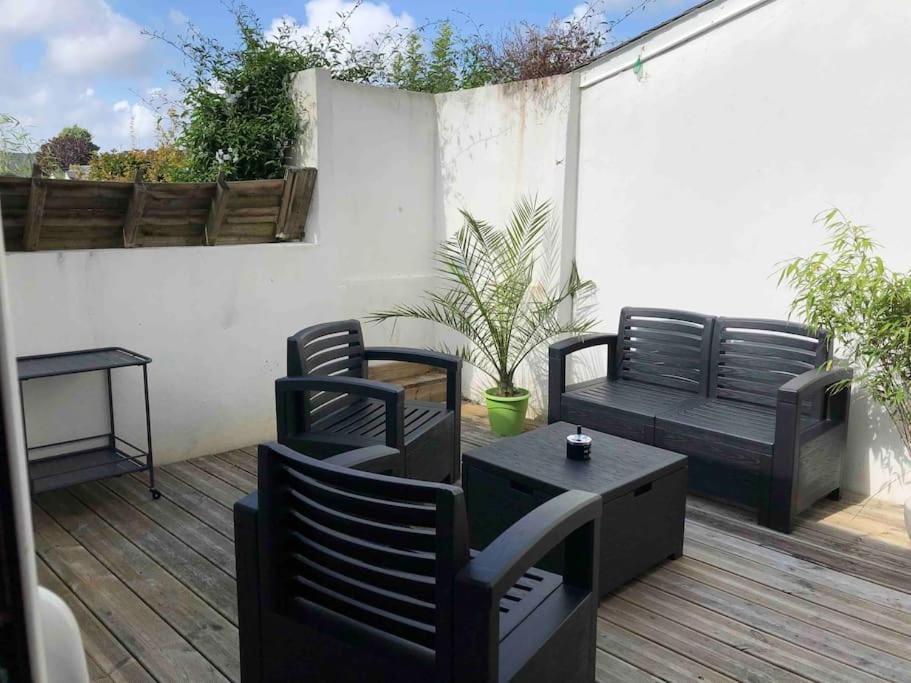 Maison De Ville Conviviale Avec Terrasse Lanester Esterno foto